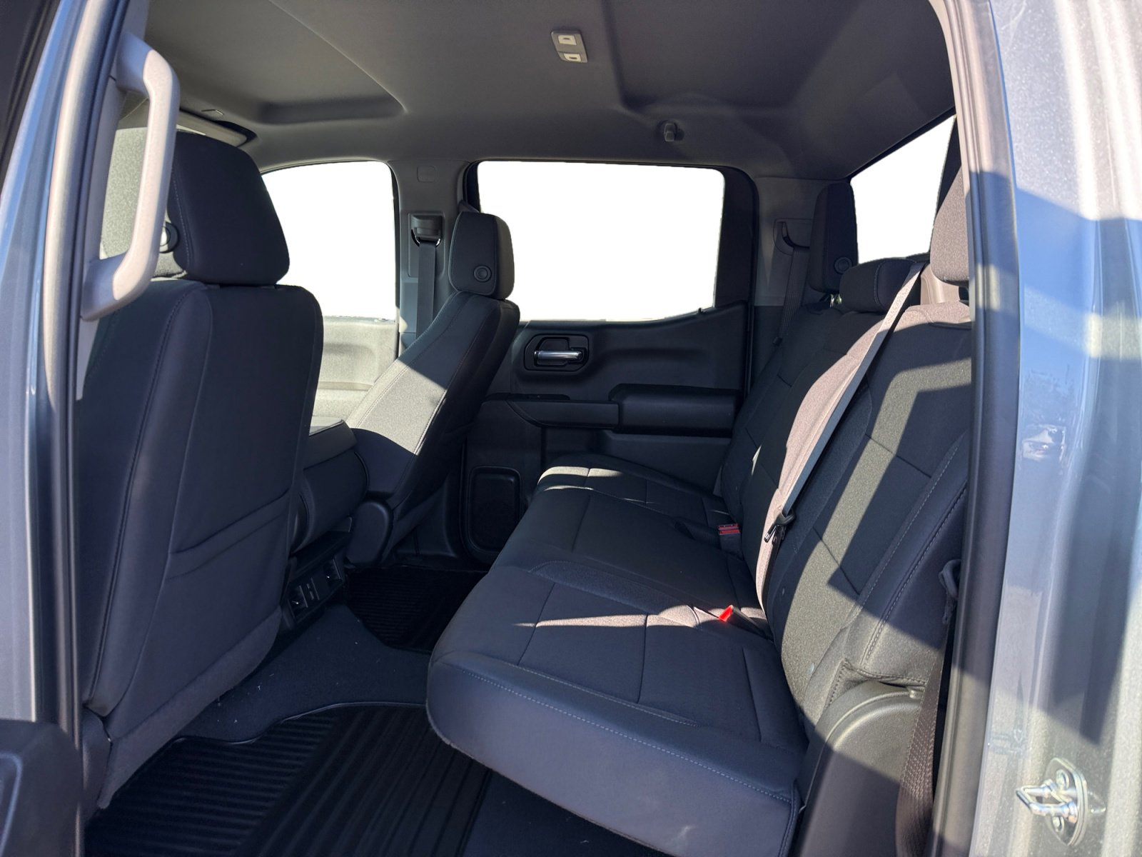 New 2026 Chevrolet Silverado 1500 Custom Trail Boss w/ Dark Appearance Package image 16