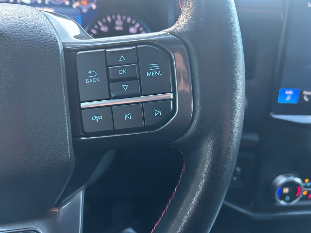 Used 2023 Ford Expedition Limited image 19