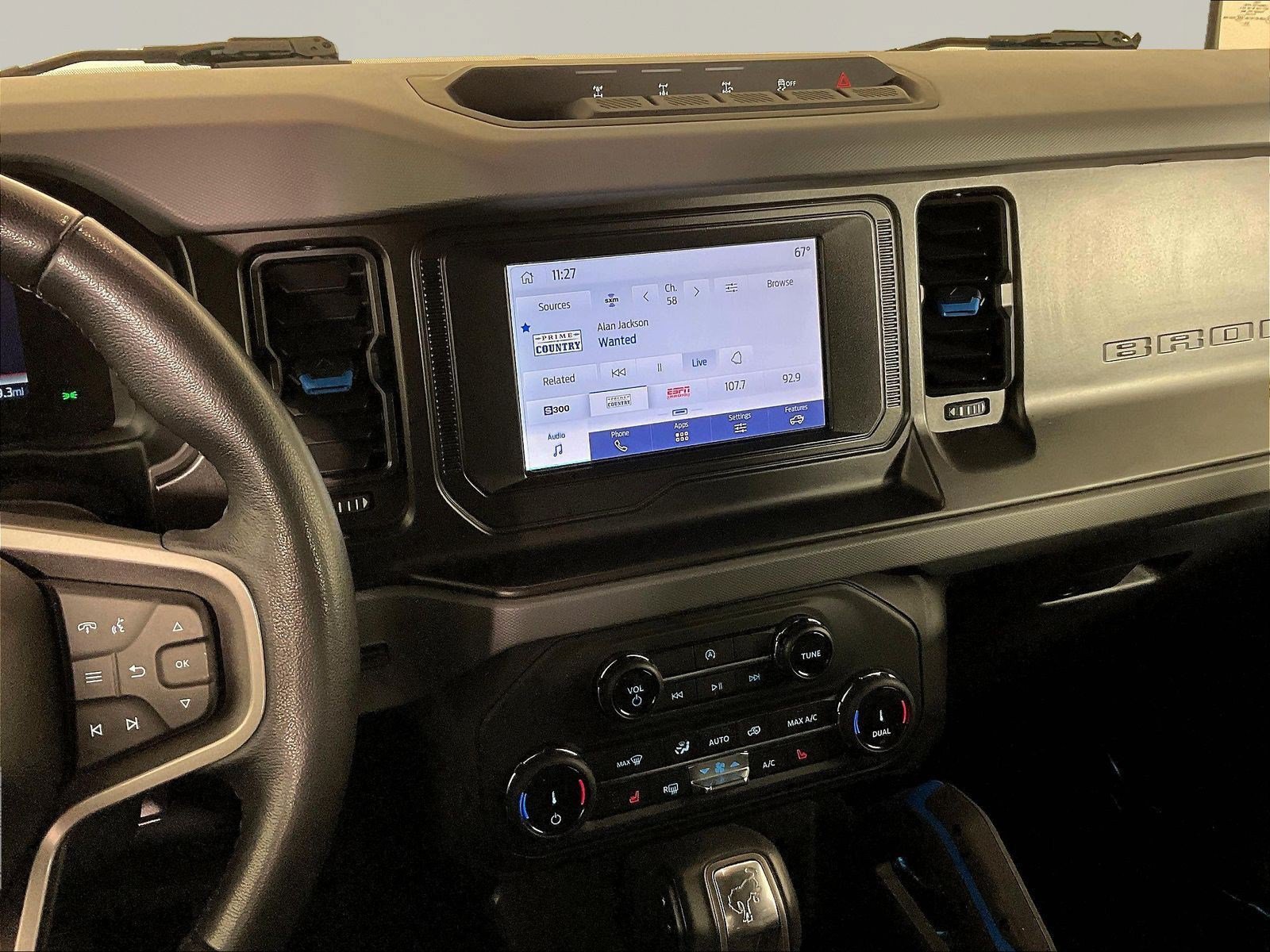 Used 2022 Ford Bronco Black Diamond w/ Sasquatch Package AWD/4WD image 9