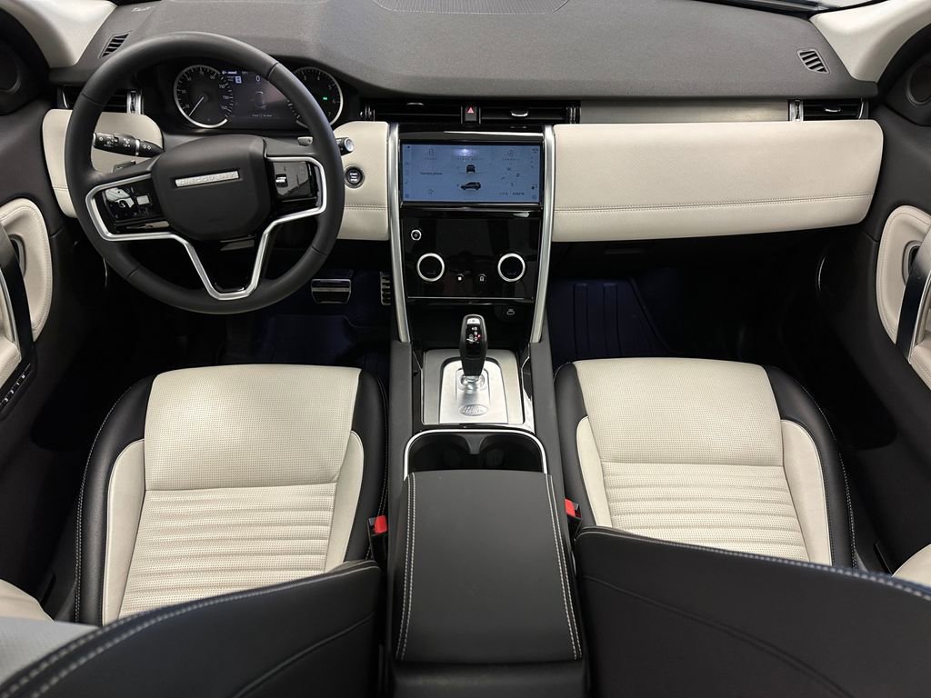 Used 2023 Land Rover Discovery Sport S R-Dynamic image 7