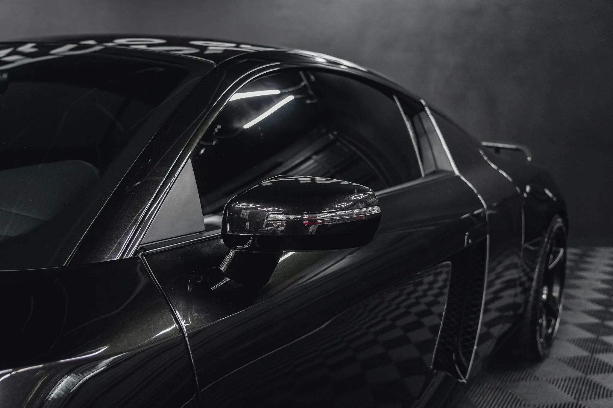 Used 2015 Audi R8 V8 image 6