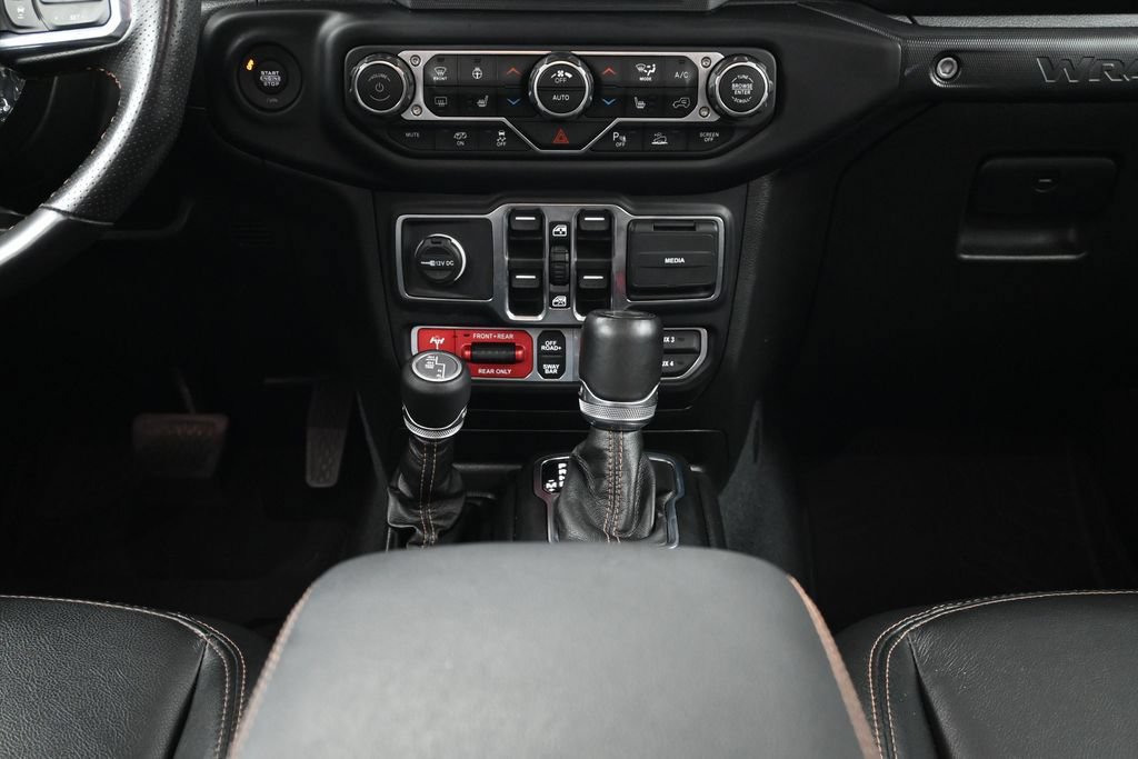 Used 2023 Jeep Wrangler Unlimited Rubicon 392 w/ Dual Top Group AWD/4WD image 10