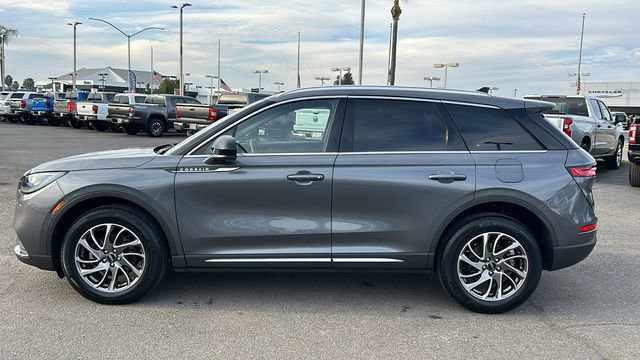 Used 2022 Lincoln Corsair Standard w/ Equipment Group 101A image 7