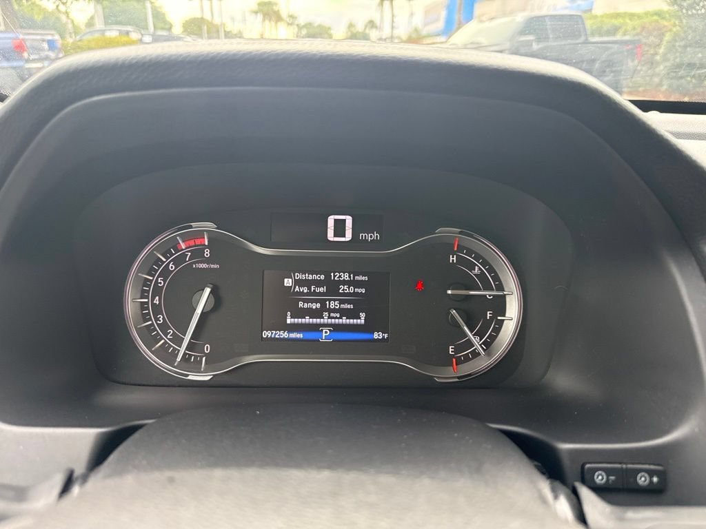 Certified 2017 Honda Pilot Elite image 31