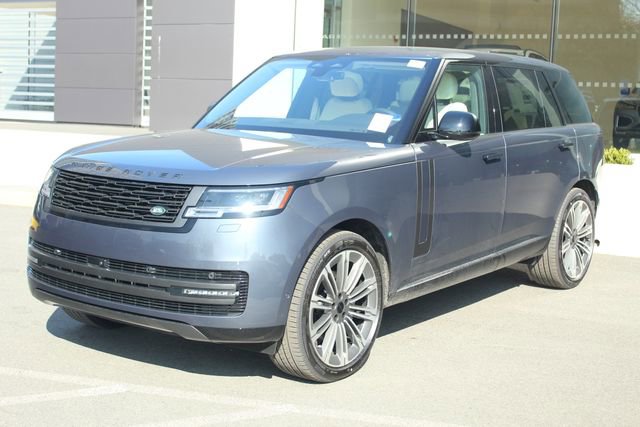New 2026 Land Rover Range Rover Long Wheelbase SE