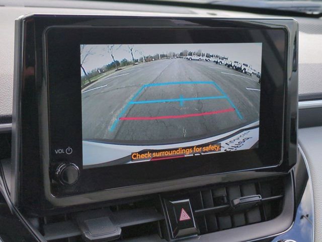 Certified 2023 Toyota Corolla Cross LE w/ Moonroof Package image 13