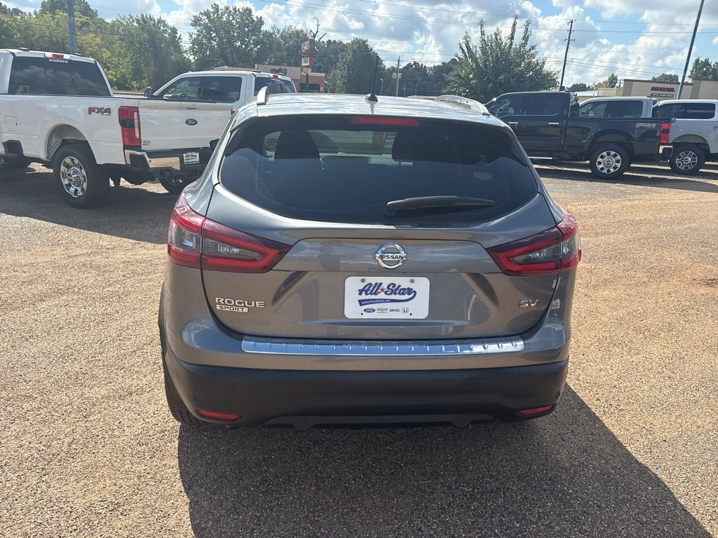 Used 2021 Nissan Rogue Sport SV FWD image 6