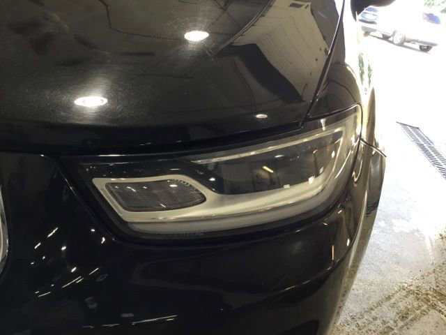 Used 2022 Chrysler Pacifica Touring-L image 7