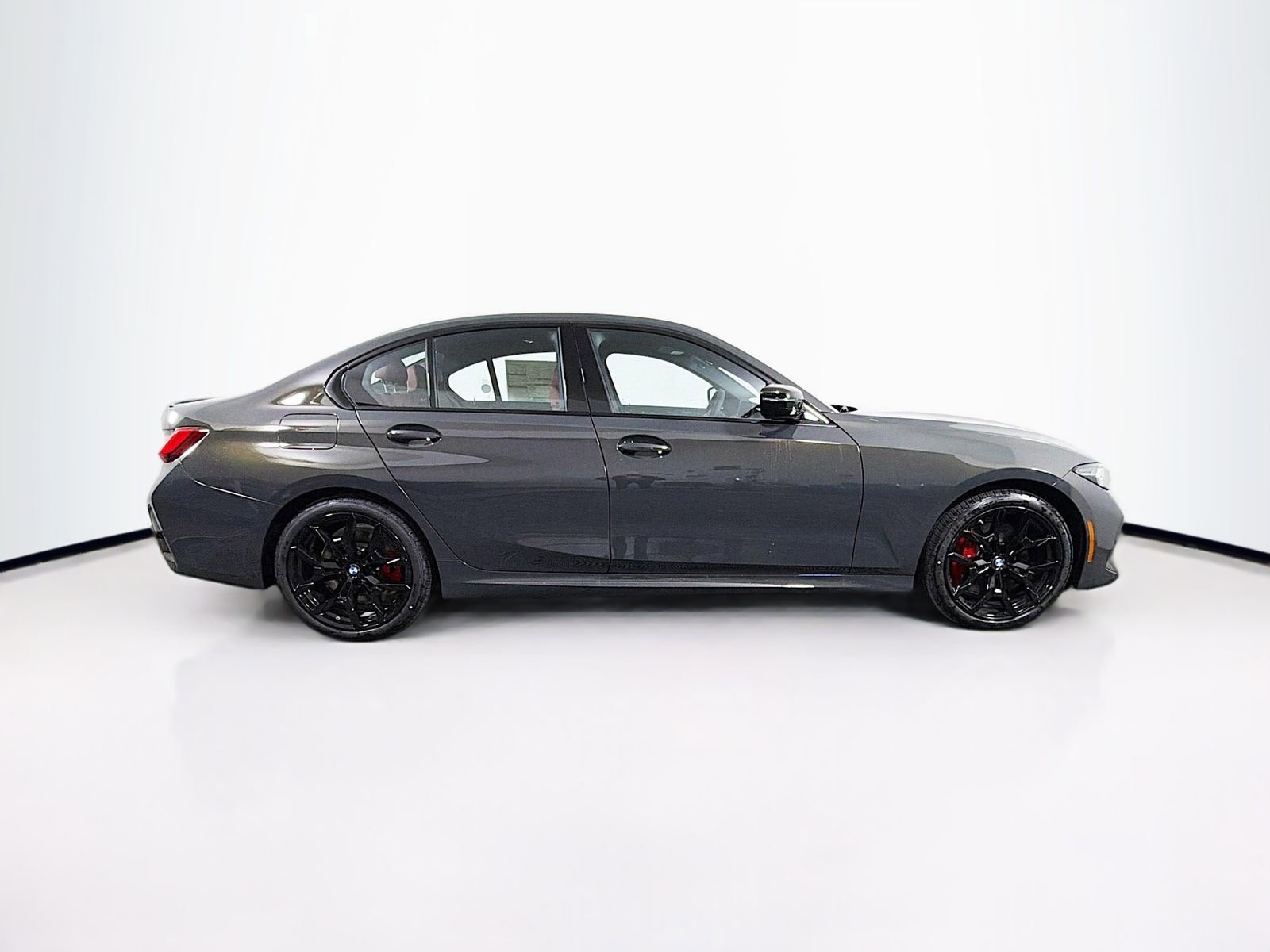 New 2026 BMW 330i xDrive Sedan w/ M Sport Package AWD/4WD image 8