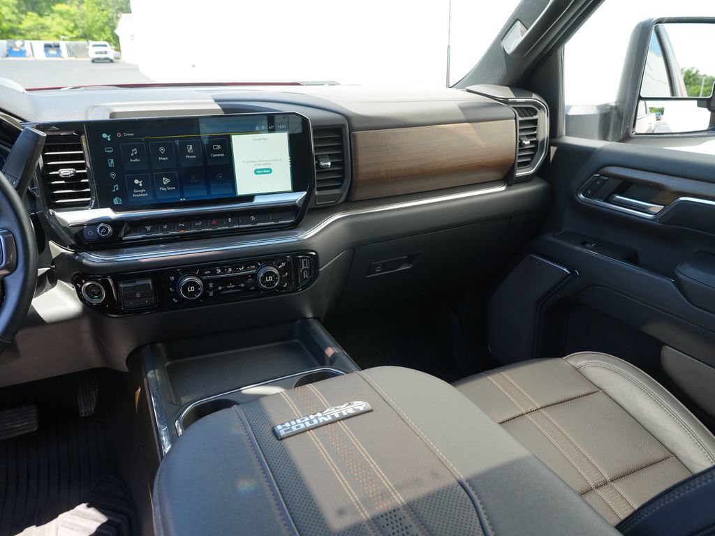 Certified 2024 Chevrolet Silverado 3500 High Country w/ High Country Premium Package AWD/4WD image 23