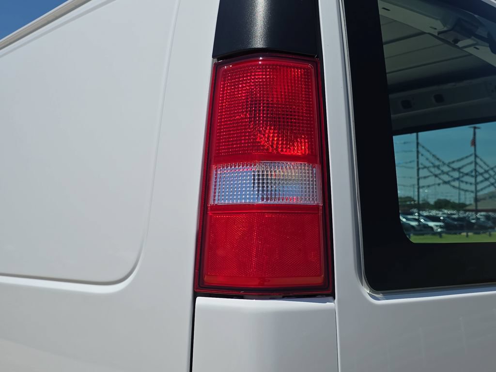 New 2026 GMC Savana 2500 Extended w/ Driver Convenience Package RWD image 29