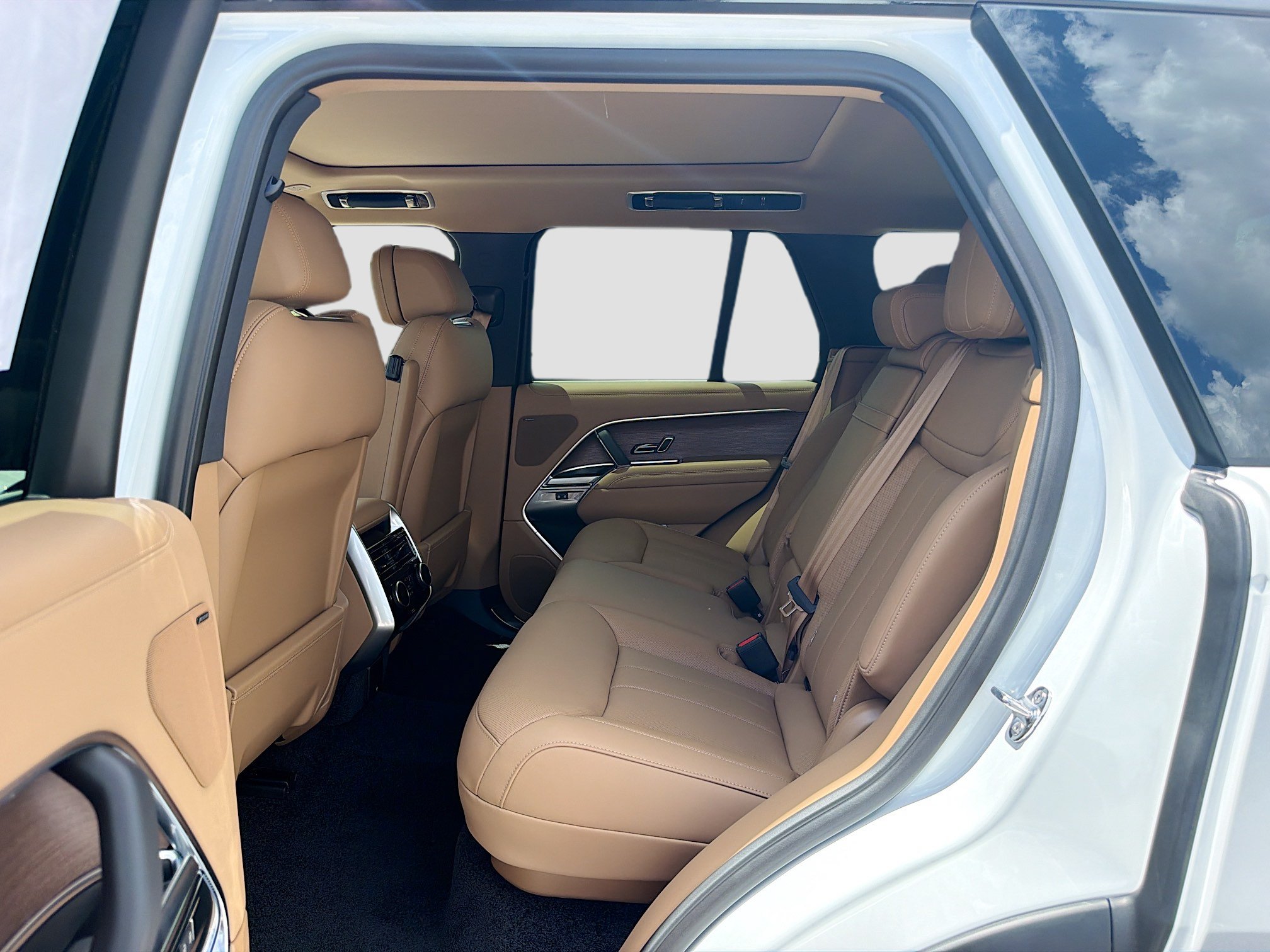 New 2026 Land Rover Range Rover SE AWD/4WD image 22