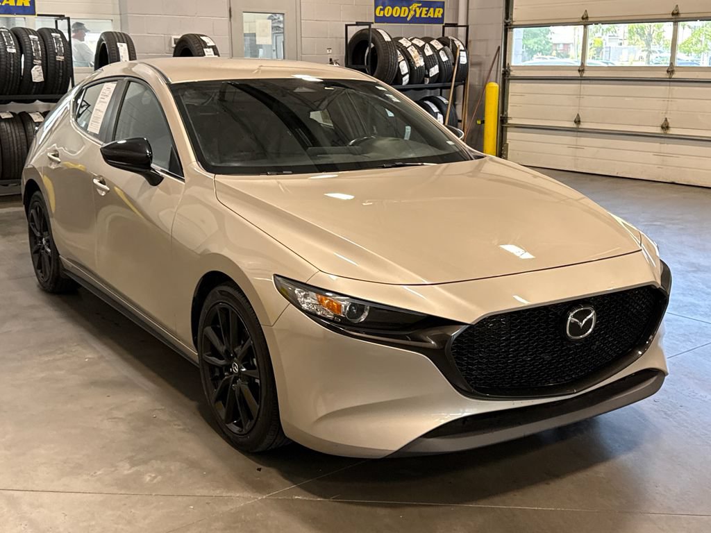 Certified 2025 MAZDA MAZDA3 s Sport FWD image 3