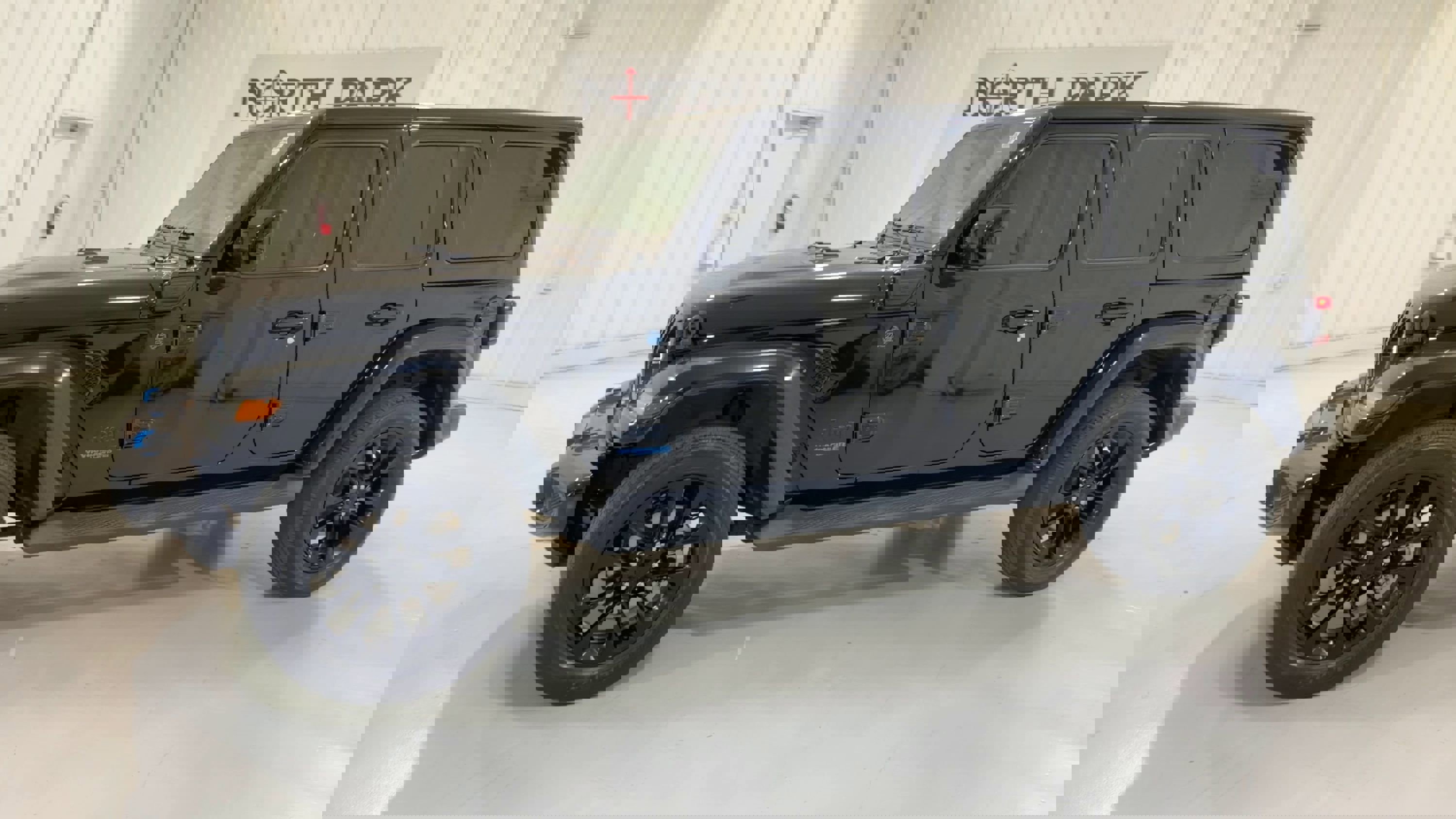 Used 2021 Jeep Wrangler Unlimited Sahara image 6