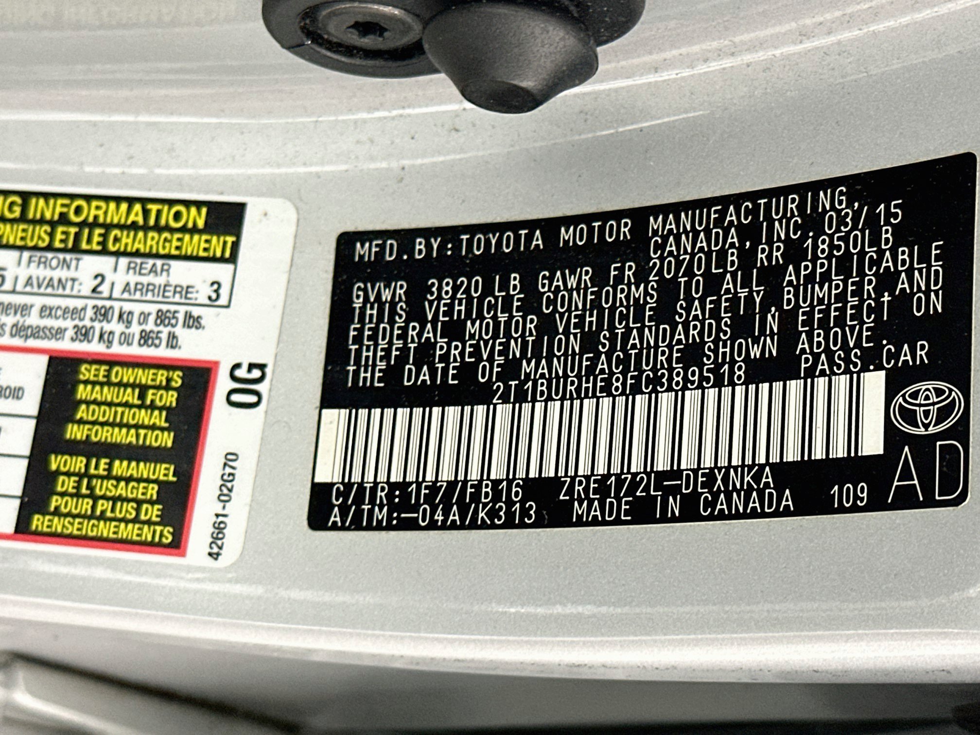 Used 2015 Toyota Corolla LE FWD image 12