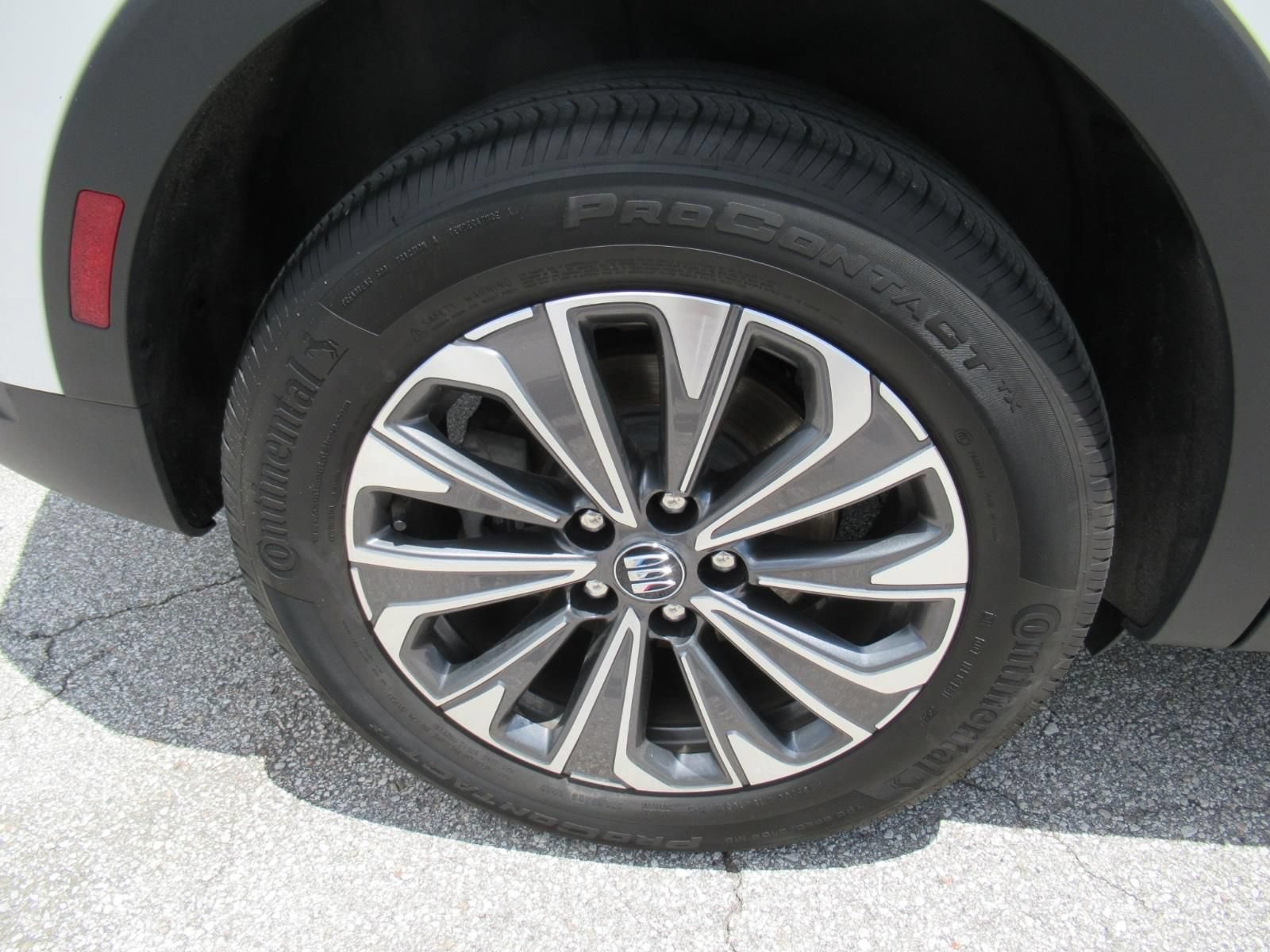 Used 2024 Buick Envision Preferred AWD/4WD image 8