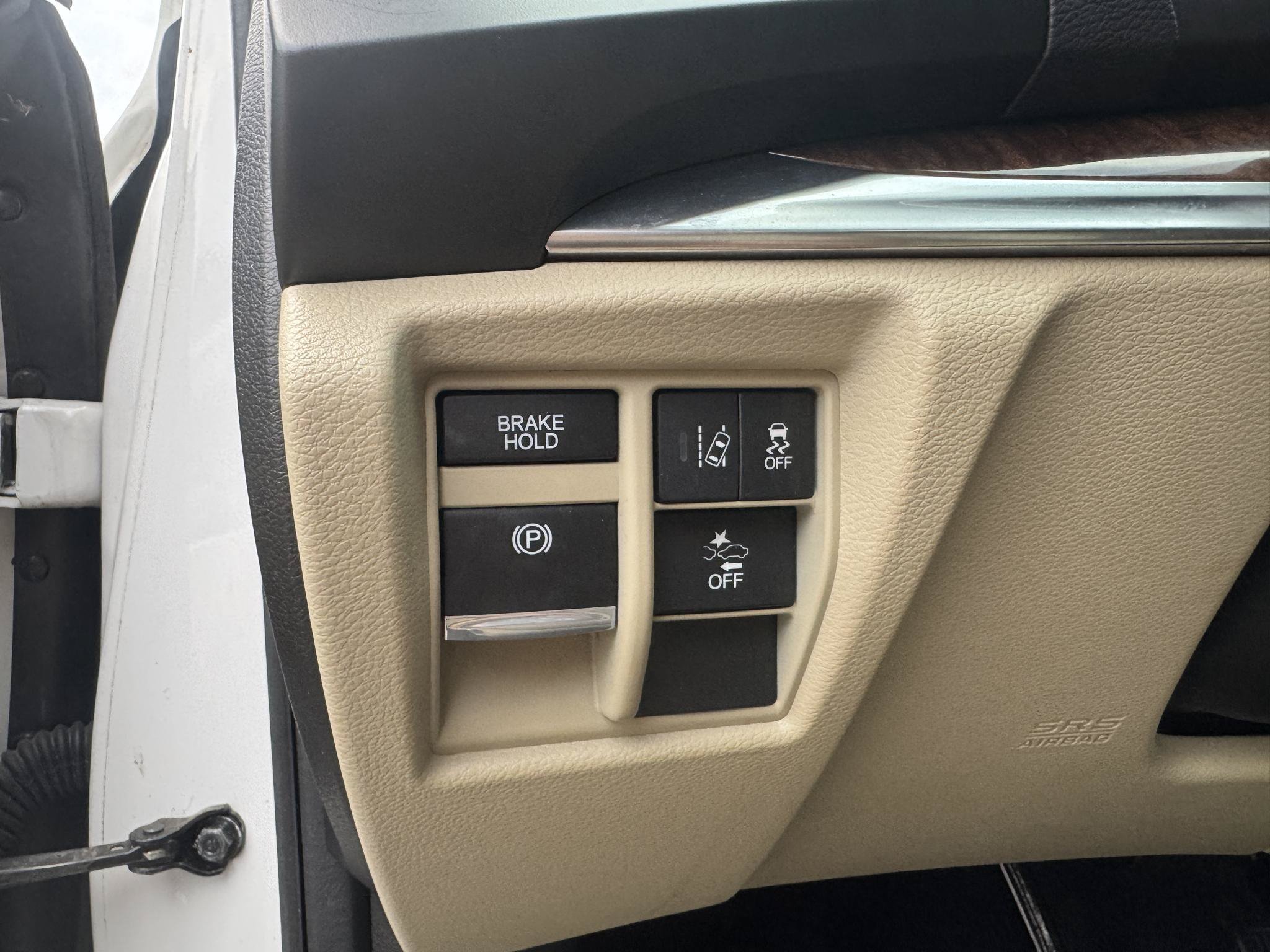 Used 2020 Acura MDX SH-AWD image 22