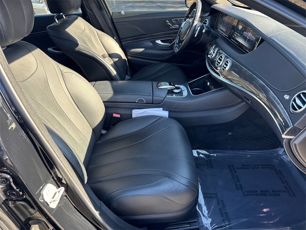 Used 2017 Mercedes-Benz S 550 Sedan image 13