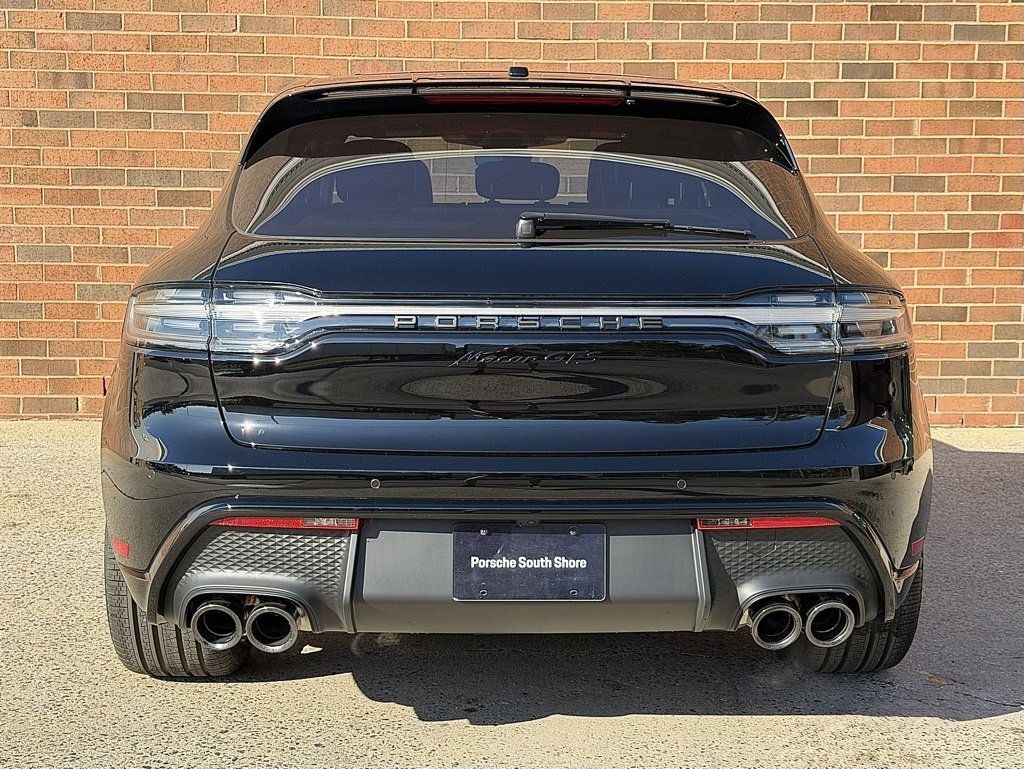 New 2026 Porsche Macan GTS image 6