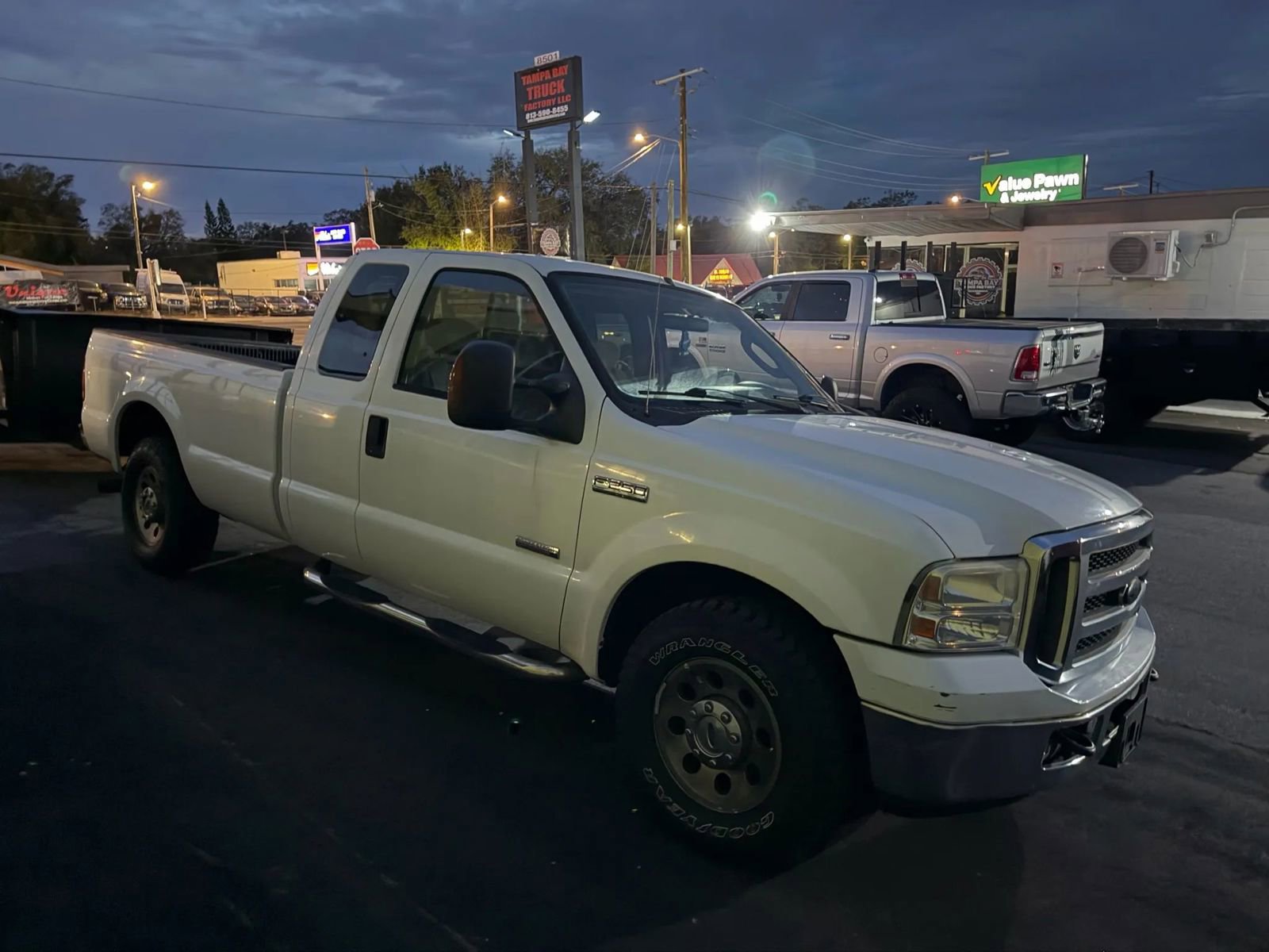 Used 2005 Ford F250 XL image 7