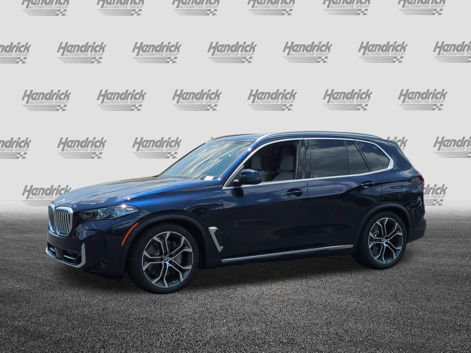 New 2026 BMW X5 xDrive50e w/ Climate Comfort Package AWD/4WD image 5