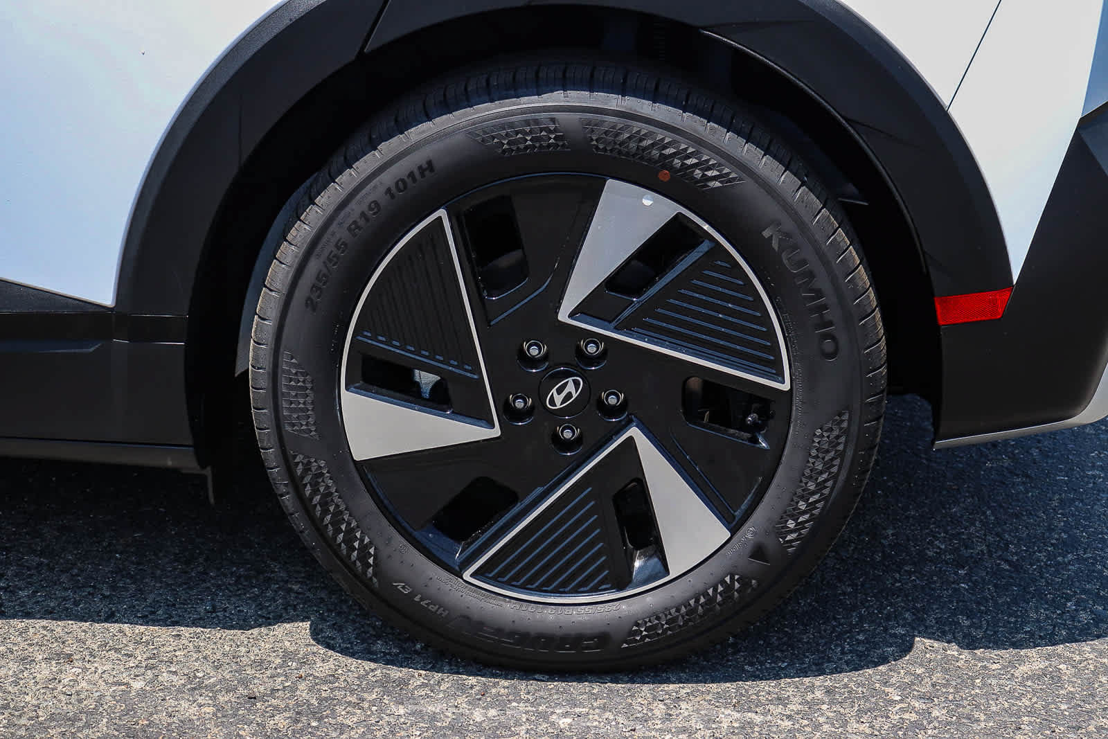 New 2026 Hyundai Ioniq 5 SEL RWD image 13