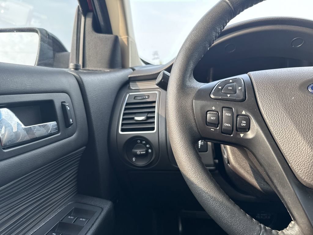 Used 2019 Ford Flex SEL w/ Equipment Group 202A FWD image 16