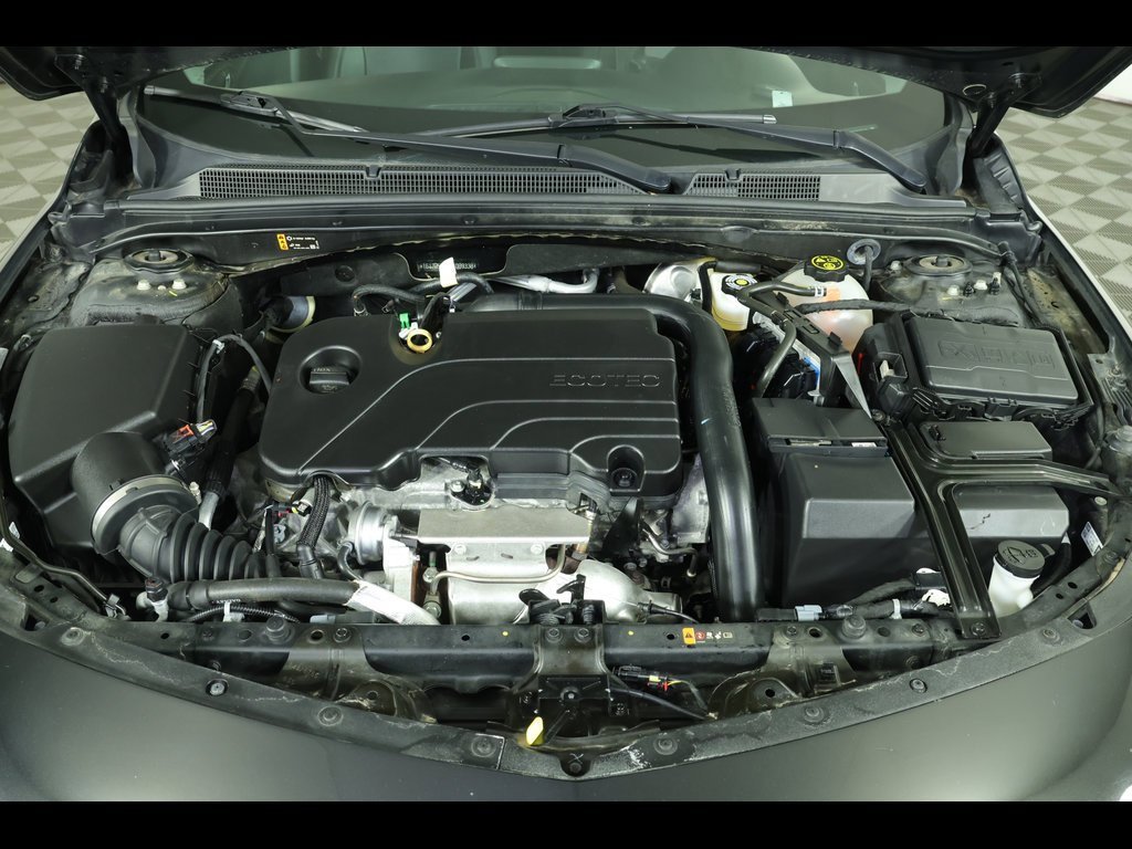 Used 2021 Chevrolet Malibu LS image 17