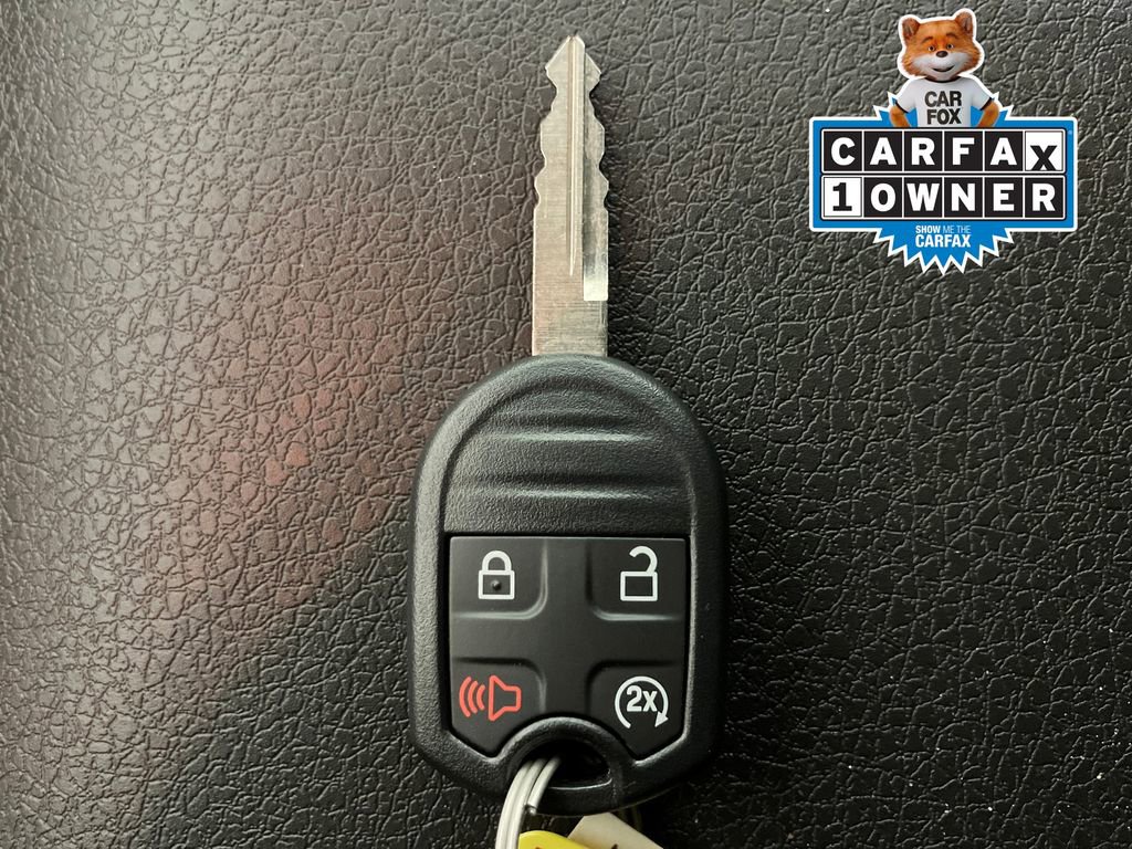 Used 2014 Ford F150 Raptor w/ Equipment Group 801A Luxury image 34