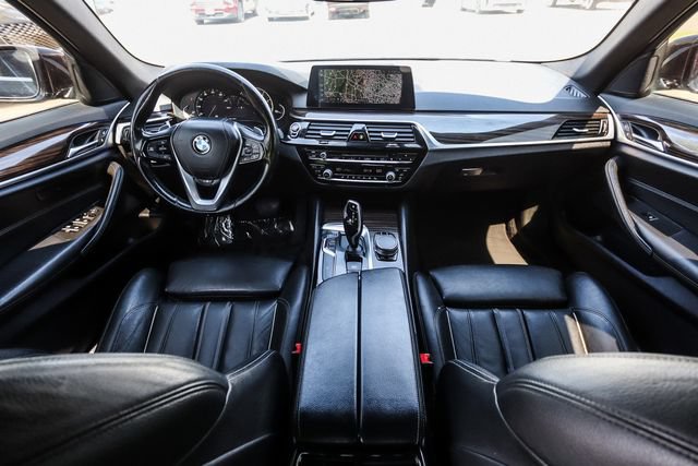 Used 2019 BMW 530i xDrive w/ Convenience Package AWD/4WD image 21