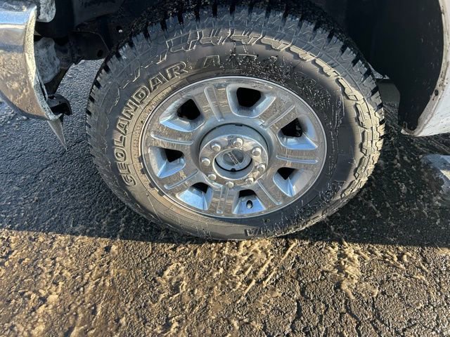 Used 2016 Ford F250 Lariat w/ Chrome Package image 11