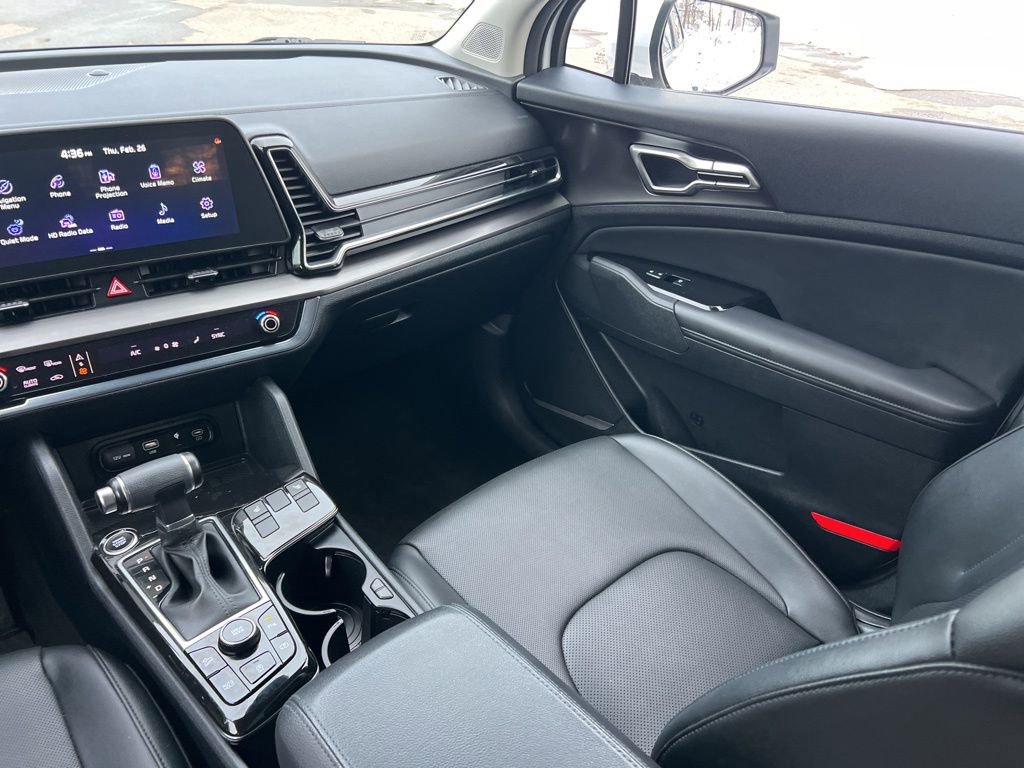 Used 2023 Kia Sportage EX image 18