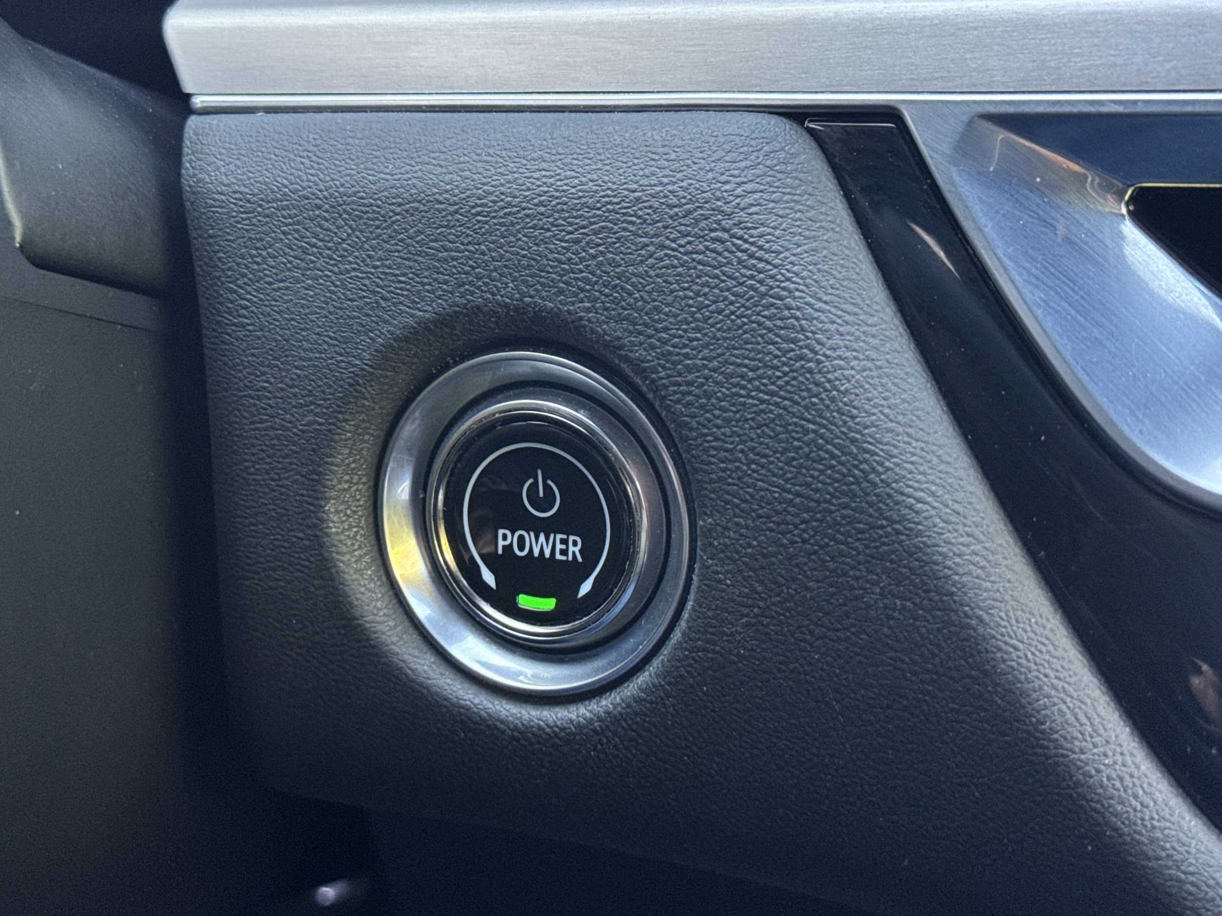 Used 2024 Cadillac Lyriq Sport RWD image 21