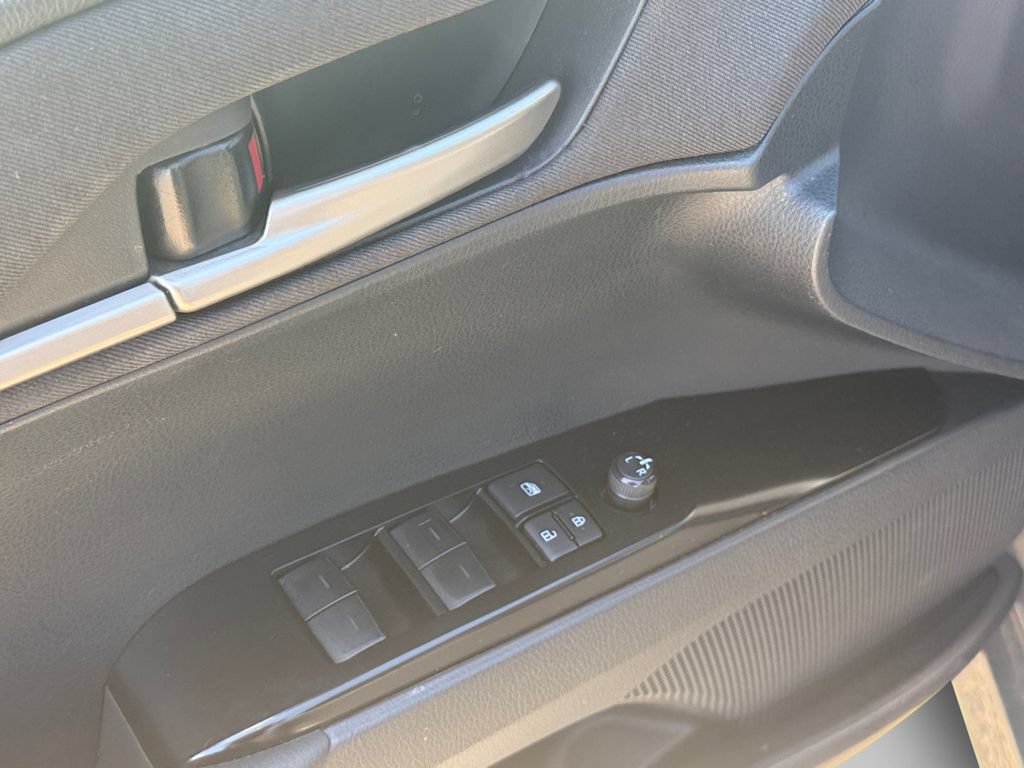 Used 2025 Toyota Camry LE FWD image 19