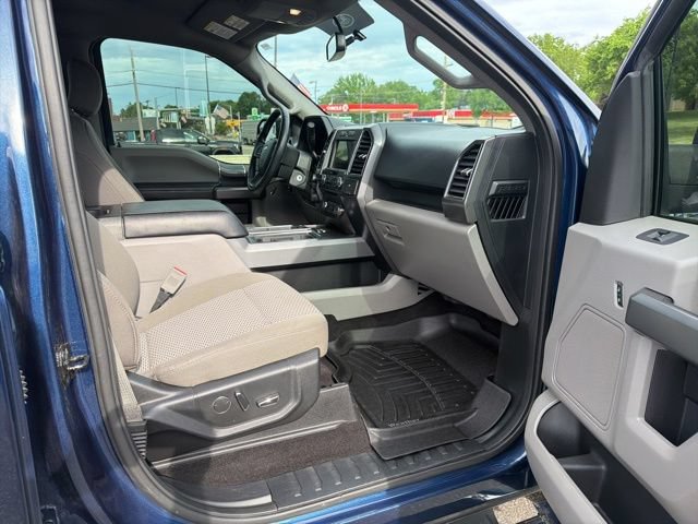 Used 2018 Ford F150 XLT w/ Equipment Group 302A Luxury AWD/4WD image 13