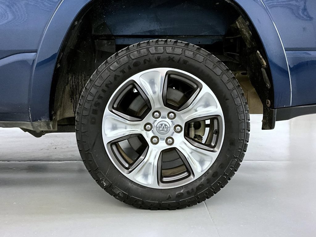 Used 2022 RAM 1500 Laramie AWD/4WD image 23