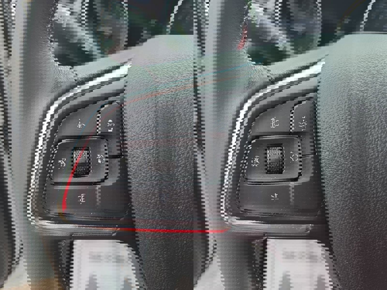 Used 2023 Buick Encore GX Preferred w/ Cold Weather Comfort Package image 18