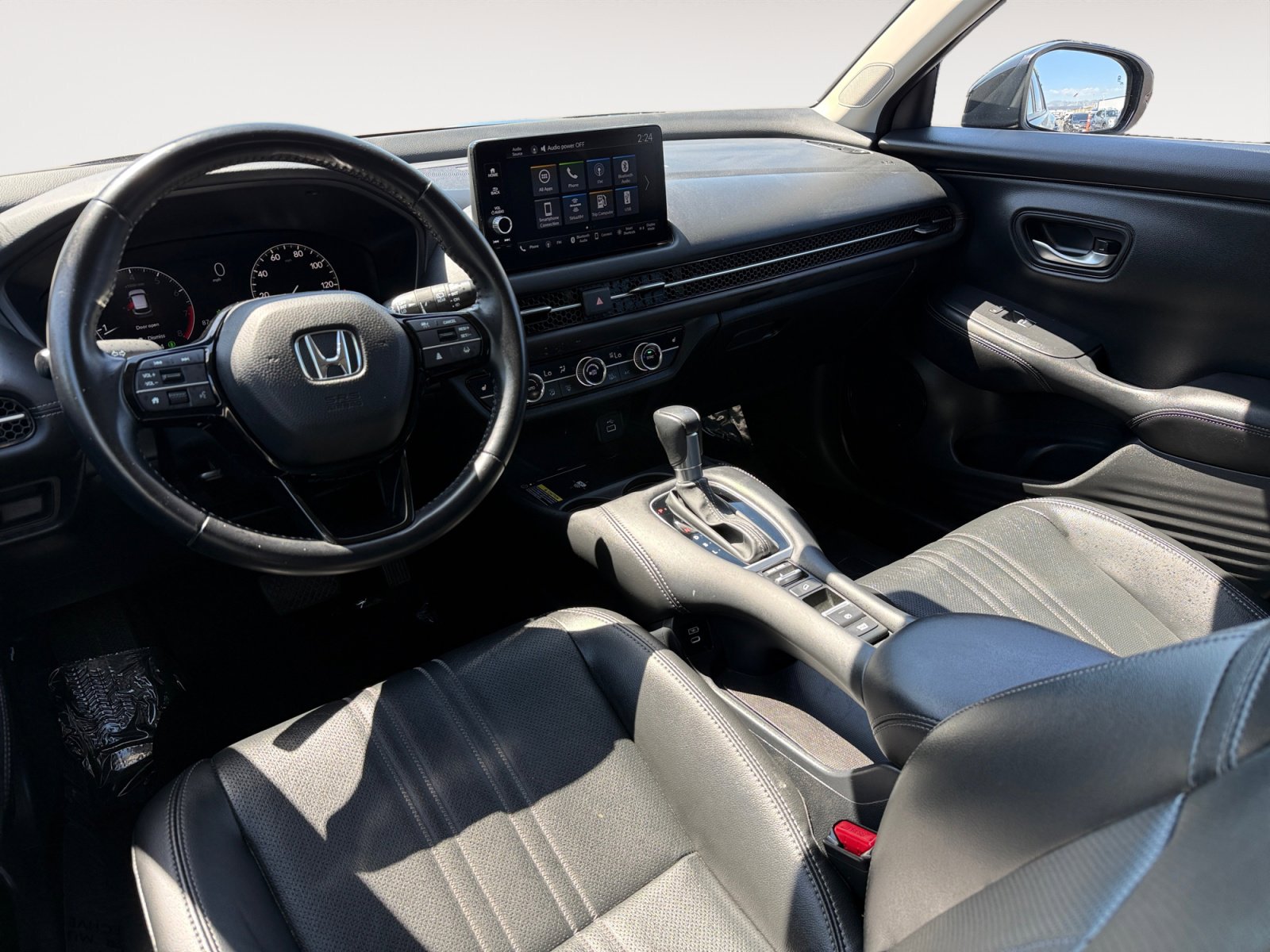 Used 2025 Honda HR-V EX-L image 15