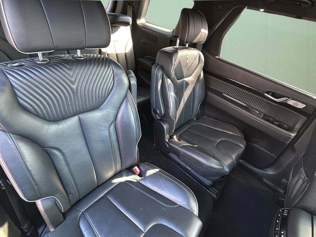 Used 2023 Hyundai Palisade Calligraphy w/ Cargo Package image 42