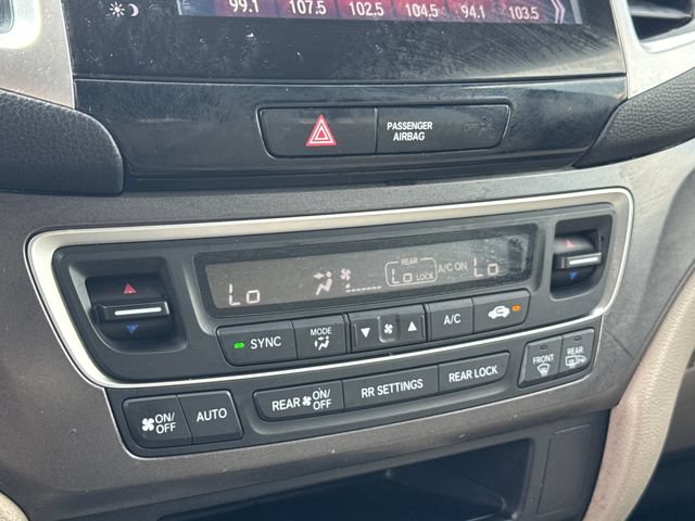 Used 2017 Honda Pilot EX image 24