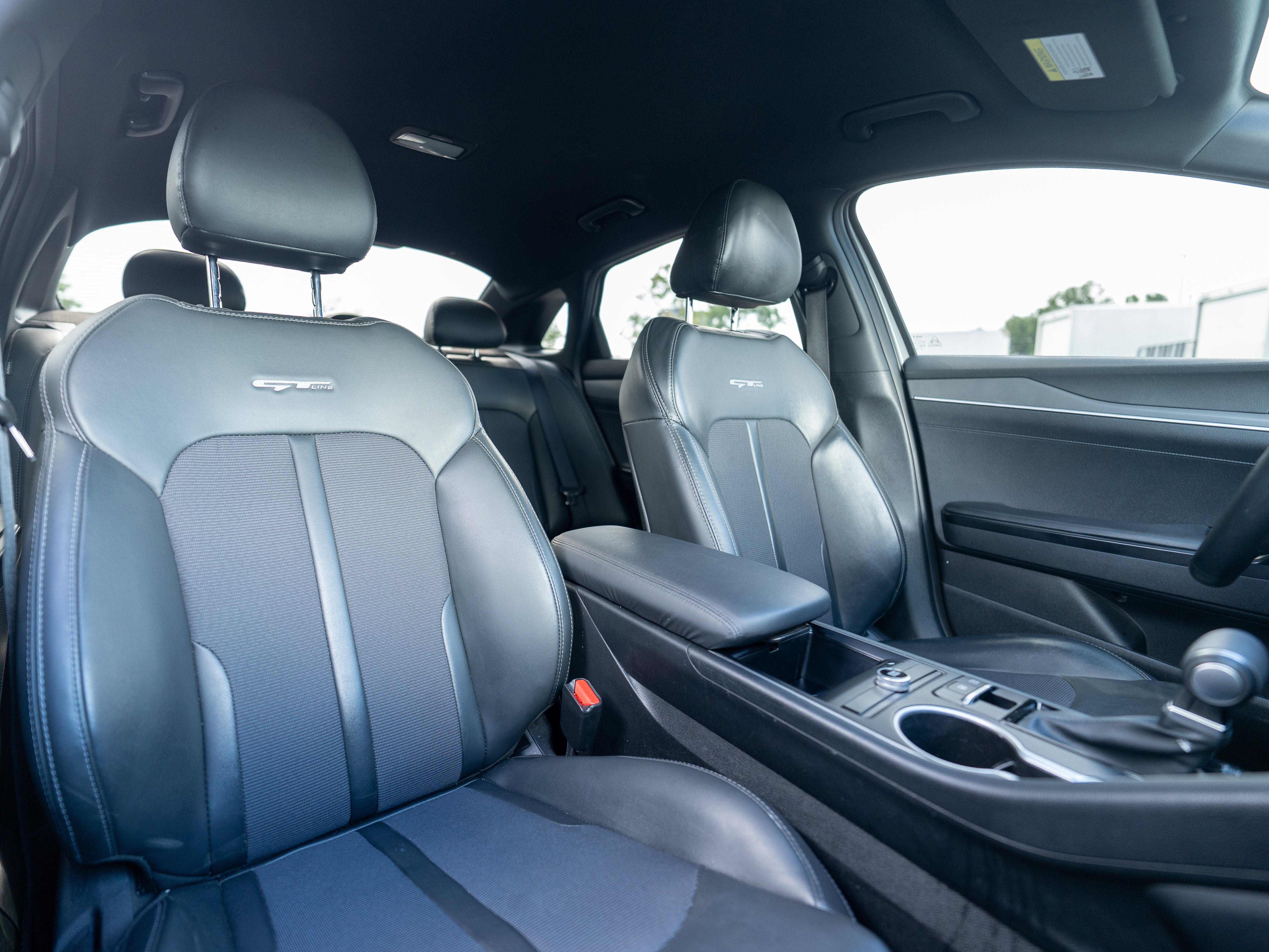 Used 2022 Kia K5 GT-Line FWD image 11