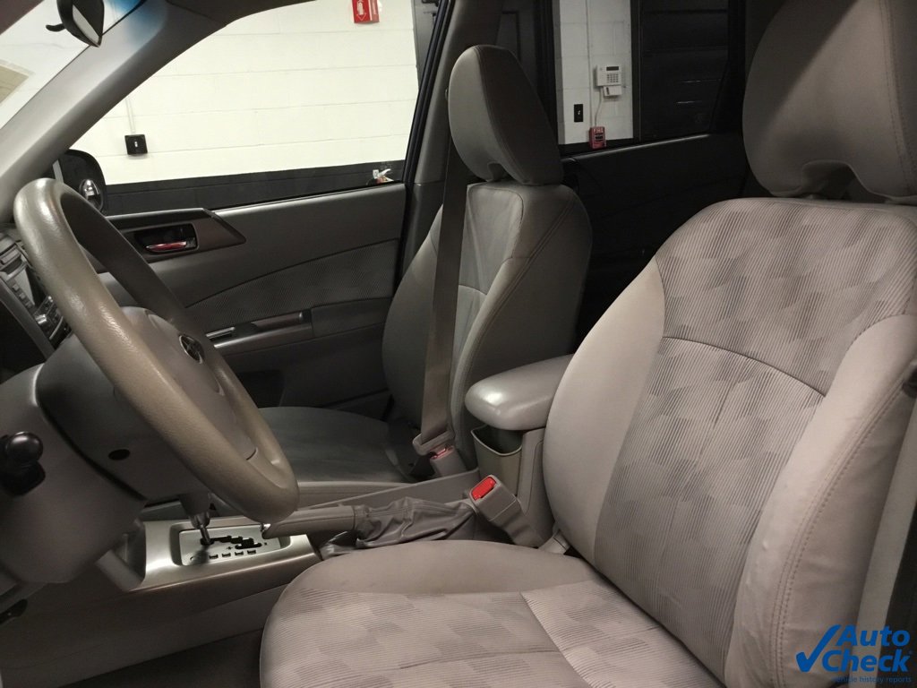 Used 2010 Subaru Forester 2.5X Premium image 23