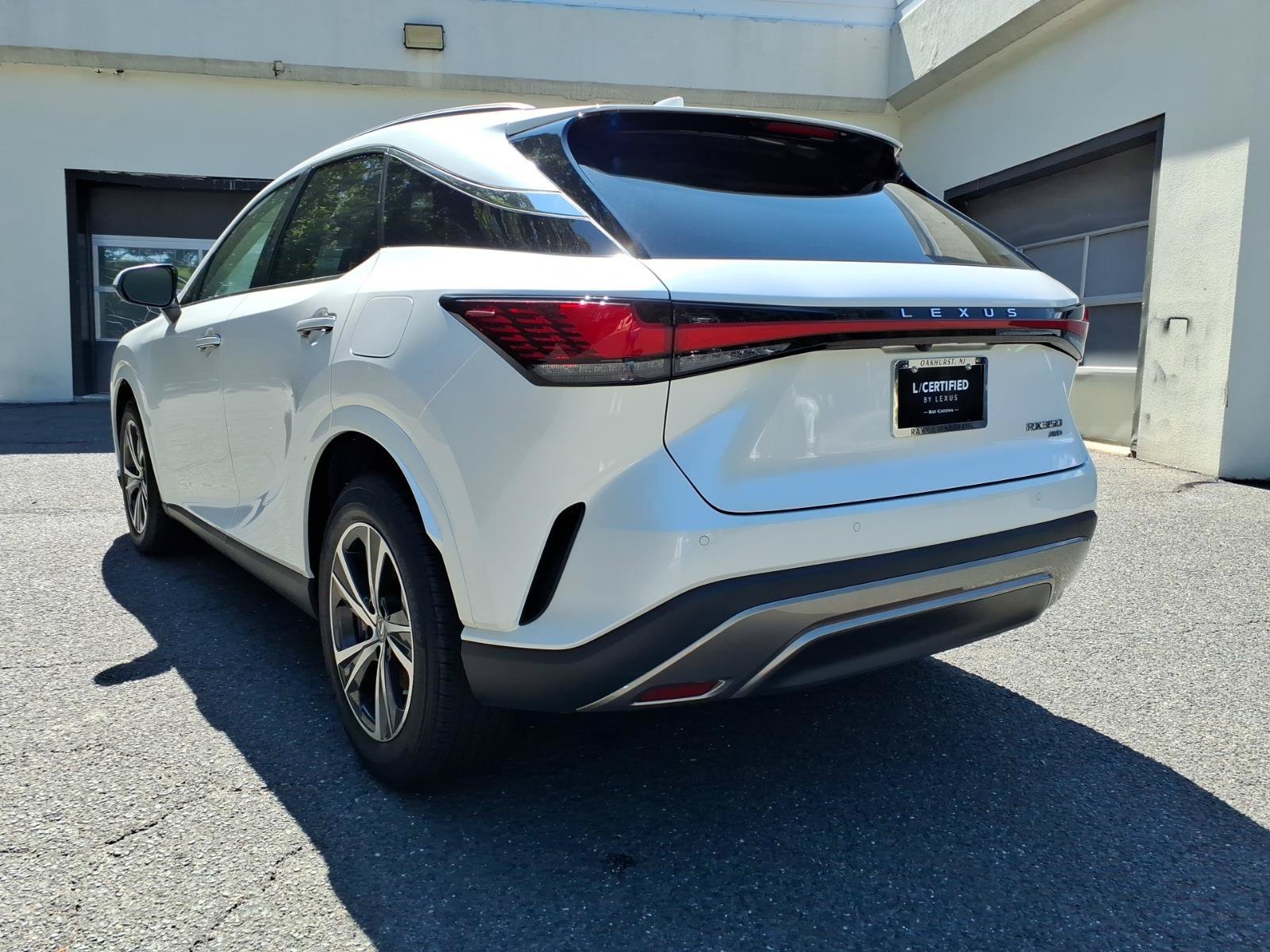 Certified 2024 Lexus RX 350 AWD w/ Technology Package image 21
