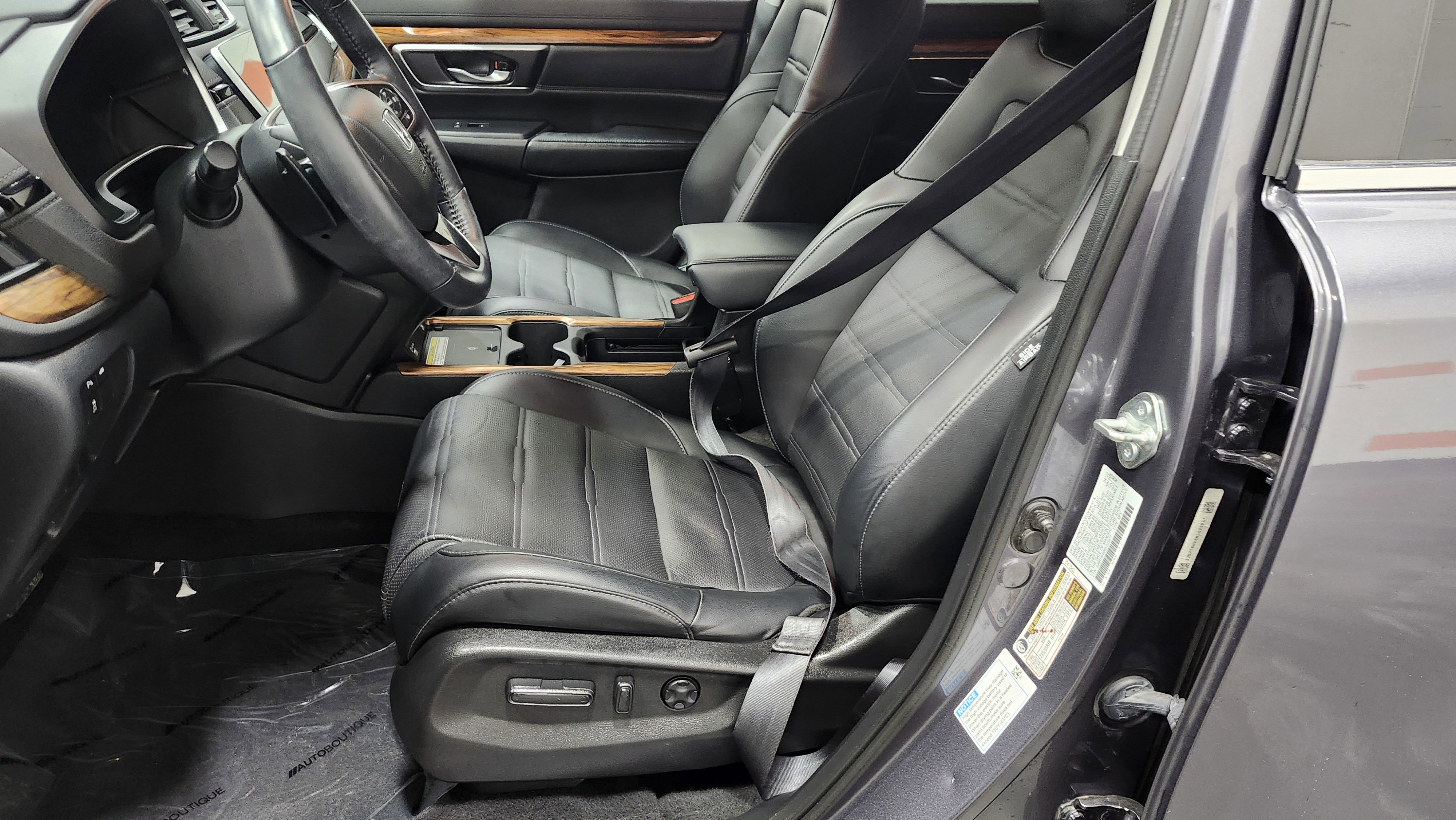 Used 2022 Honda CR-V Touring image 26