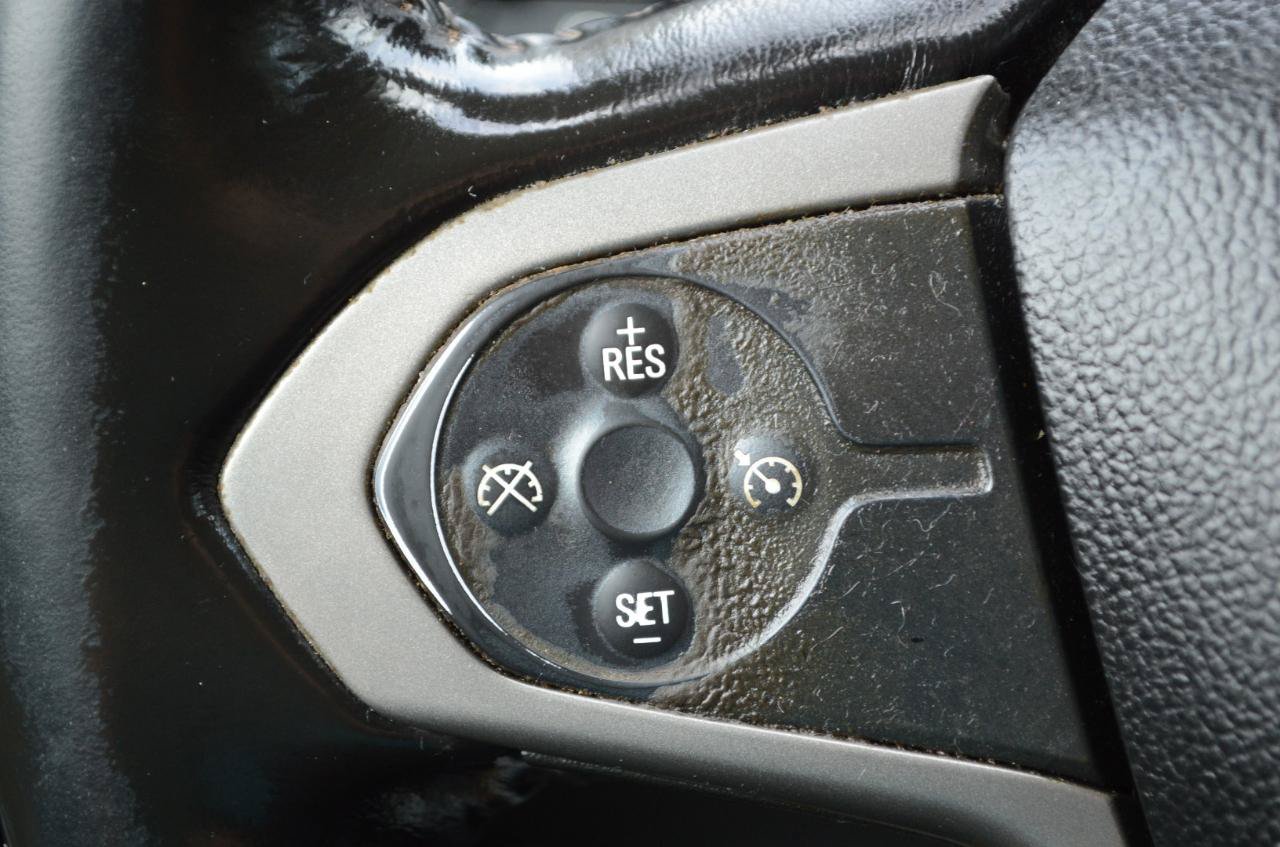 Used 2018 Chevrolet Colorado Z71 AWD/4WD image 31