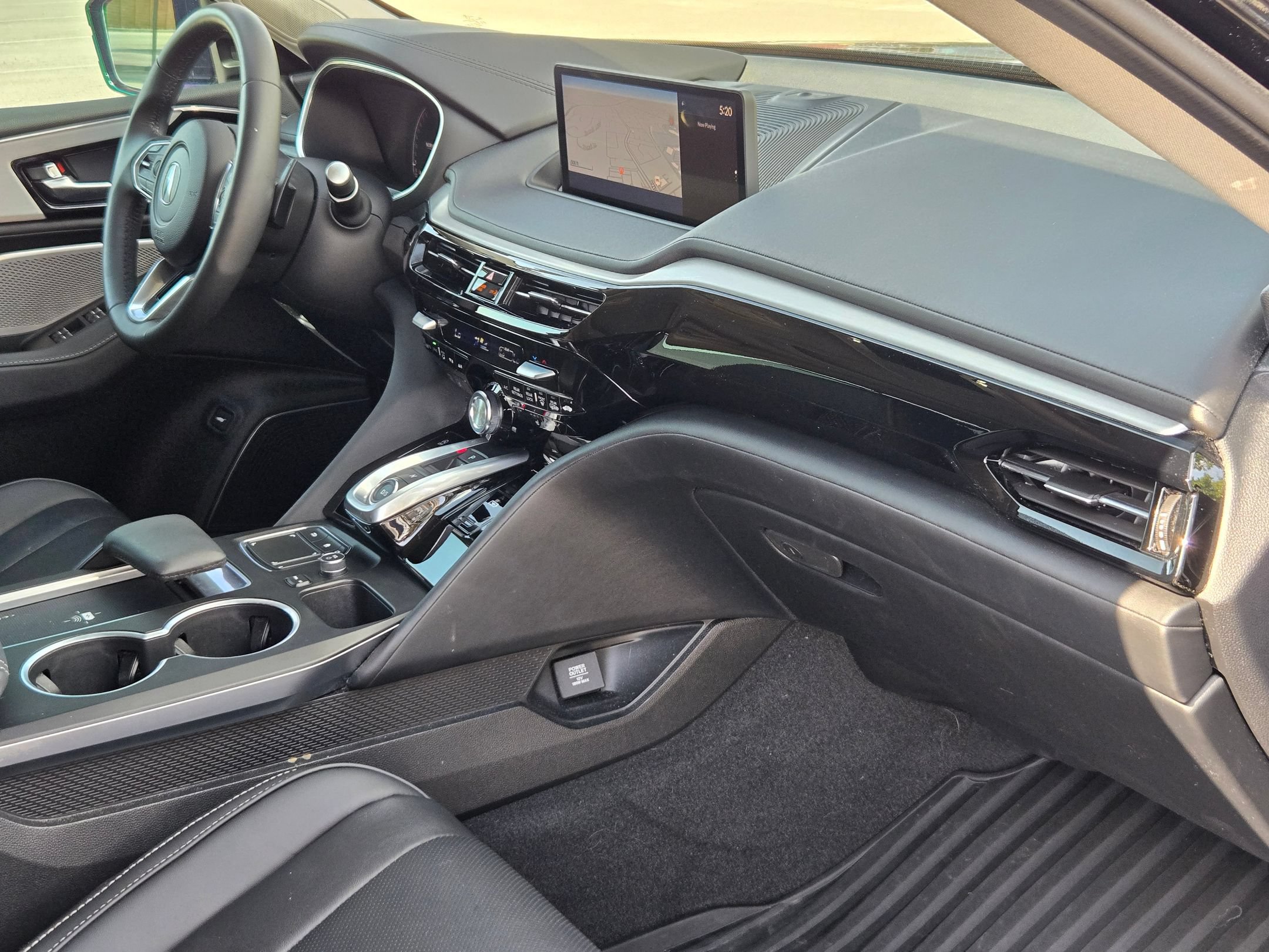 Certified 2023 Acura MDX FWD w/ Technology Package image 29