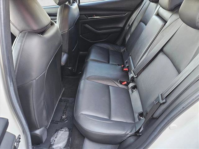 Used 2021 MAZDA MAZDA3 s image 16
