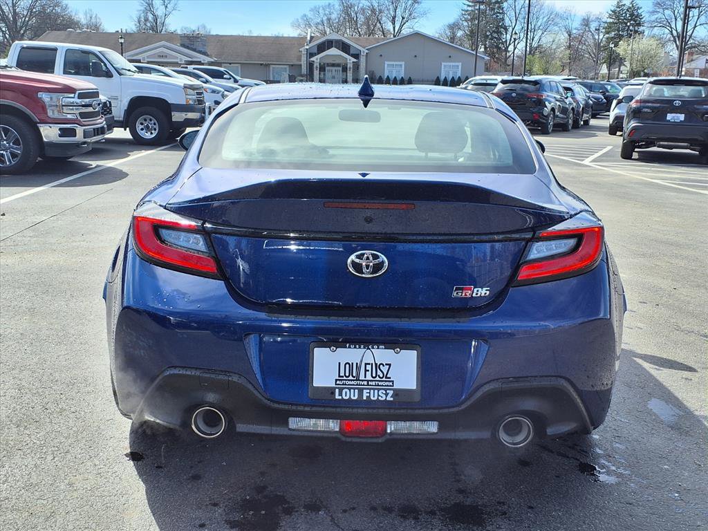 New 2026 Toyota GR86 Premium w/ Performance Package image 27