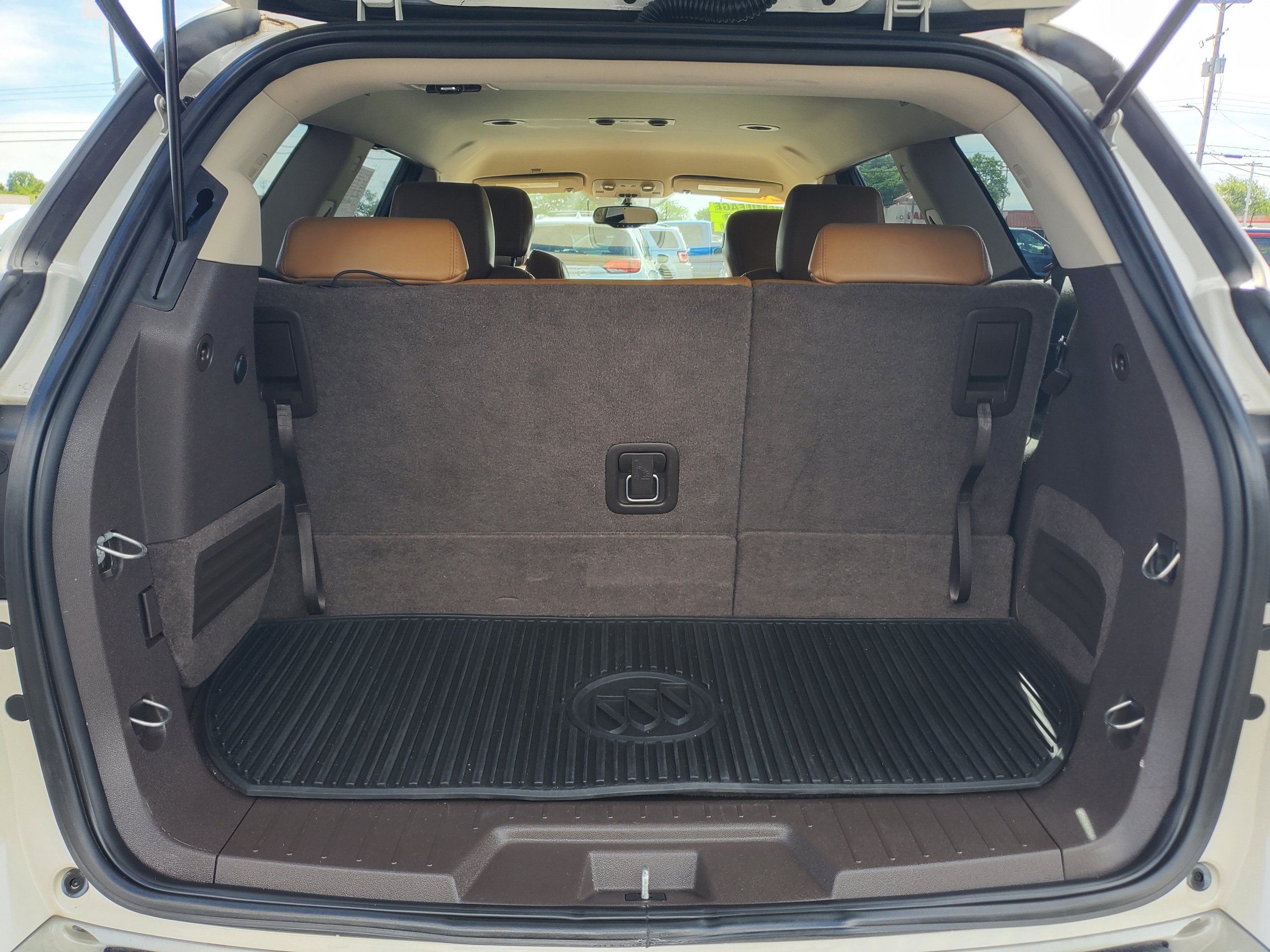 Used 2014 Buick Enclave Leather FWD image 31