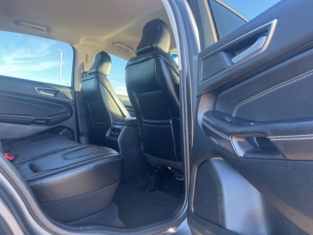 Used 2024 Ford Edge Titanium image 22